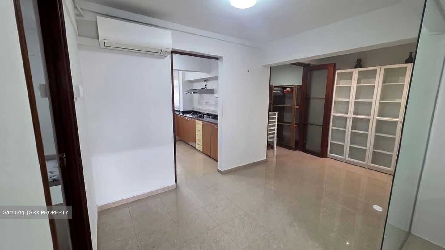 Blk 6 Holland Close (Queenstown), HDB 3 Rooms #558560911